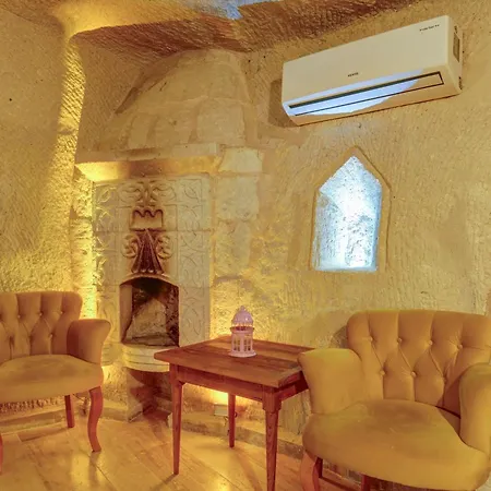 Avilla Cave * غوريمِيه