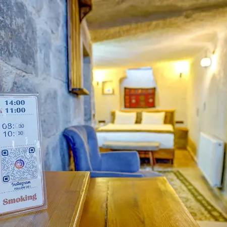 Avilla Cave * غوريمِيه