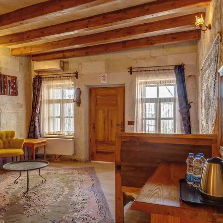 Hotel Avilla Cave *