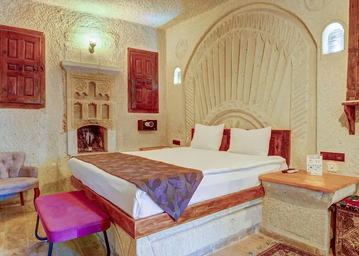 Avilla Cave * Goreme