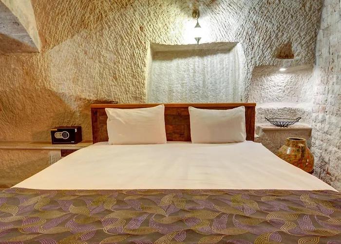 Avilla Cave Otel *