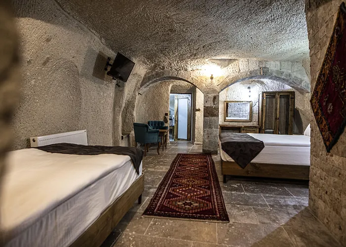 Hotel Avilla Cave *